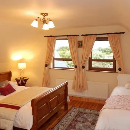 Σπίτι διακοπών Luxury 4 Bedroom House In Tallagh Hill Belmullet