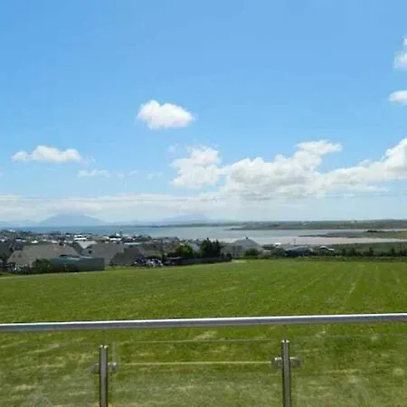 Luxury 4 Bedroom House In Tallagh Hill Belmullet *