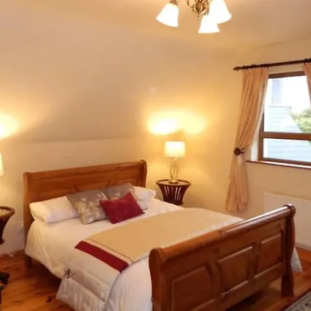 펜션 Luxury 4 Bedroom House In Tallagh Hill Belmullet
