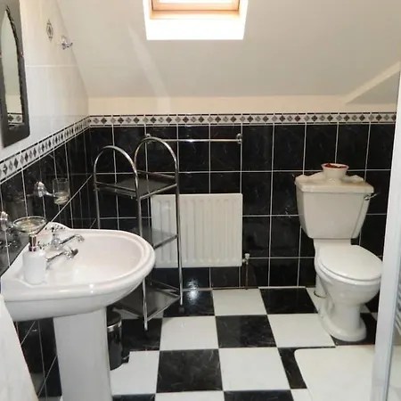 Luxury 4 Bedroom House In Tallagh Hill Belmullet *