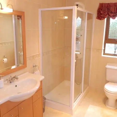 Luxury 4 Bedroom House In Tallagh Hill Belmullet *